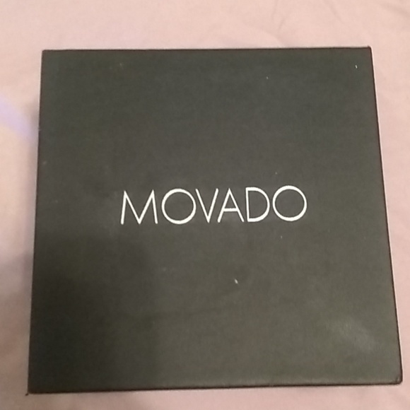 Watch - Picture 3 of 3